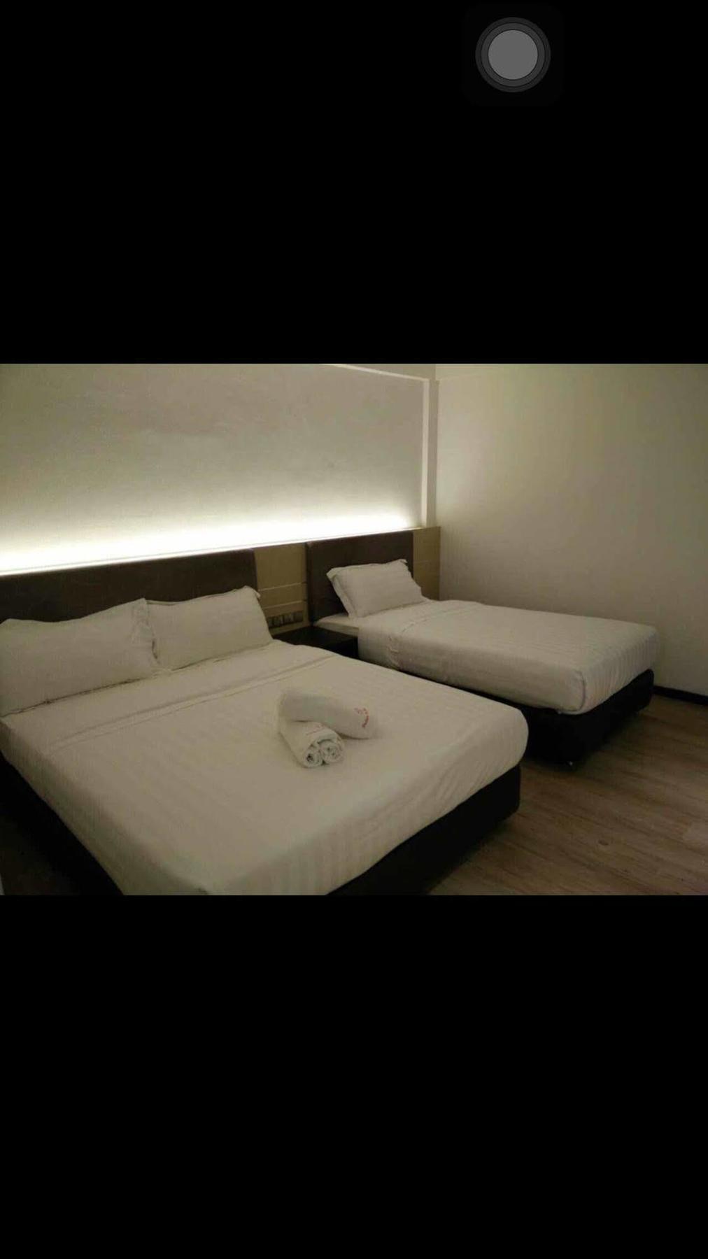 Palace Inn Miri Exteriör bild